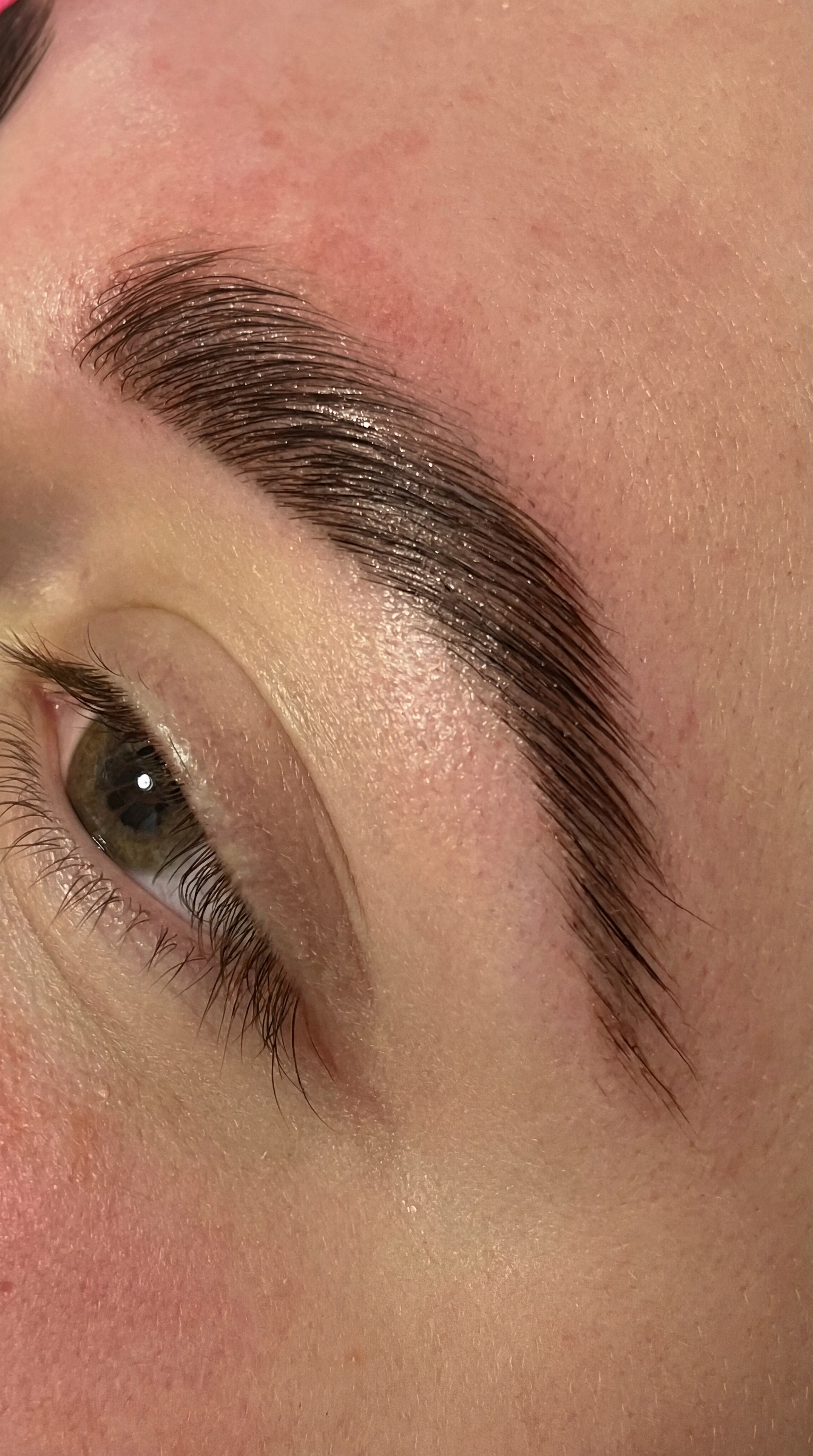 Vippeløft & Bryn – Sany Beautystudio Lyngdal